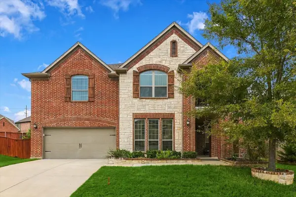901 Hartford Court, Roanoke, TX 76262