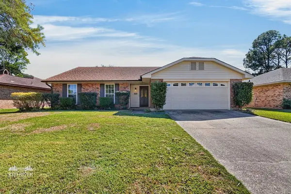 8611 Jackson Square Place, Shreveport, LA 71115