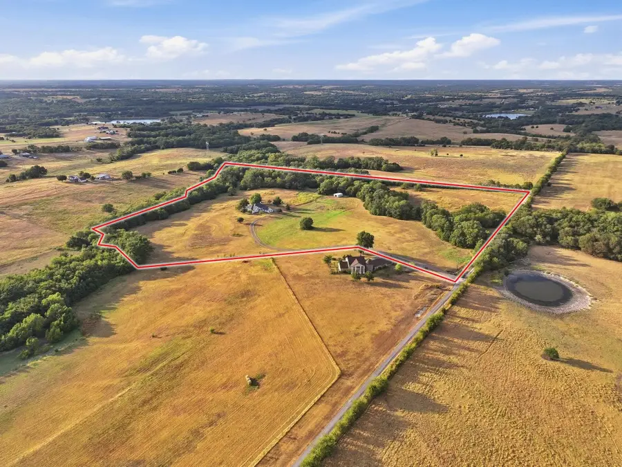 205 Whitworth Road, Whitewright, TX 75491 - #2