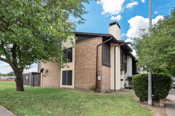 264 Rolling Hills Place, Lancaster, TX 75146