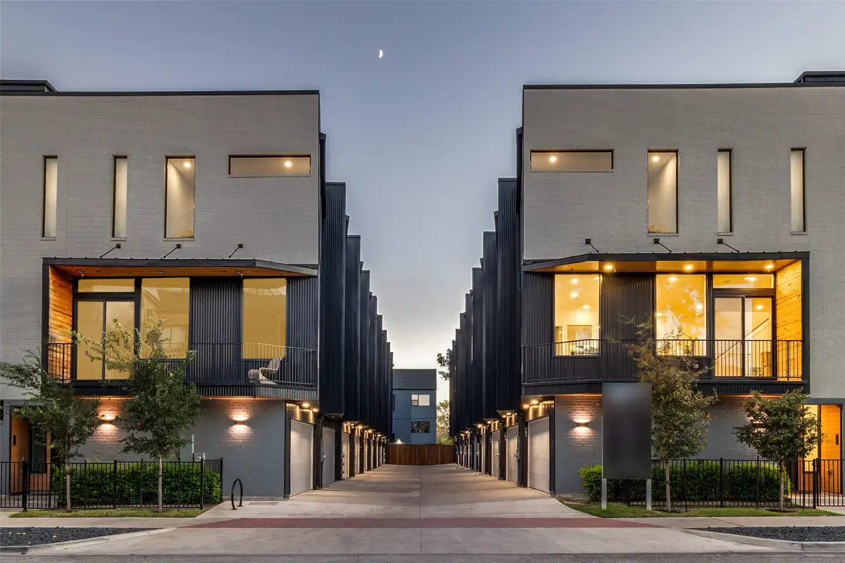 426 W 9th Street #106, Dallas, TX 75208 - #1