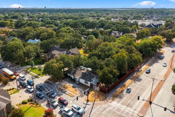 101 S Heartz Road, Coppell, TX 75019