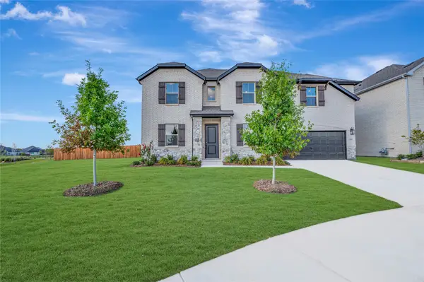 1161 Honey Falls Lane, Lavon, TX 75166