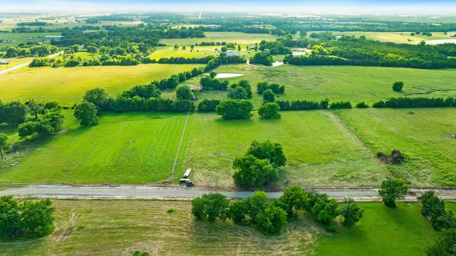 357 Private Road 33261, Sumner, TX 75486 - #2