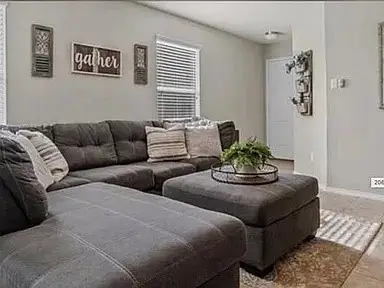 206 Feathergrass Drive, Buda, TX 78610