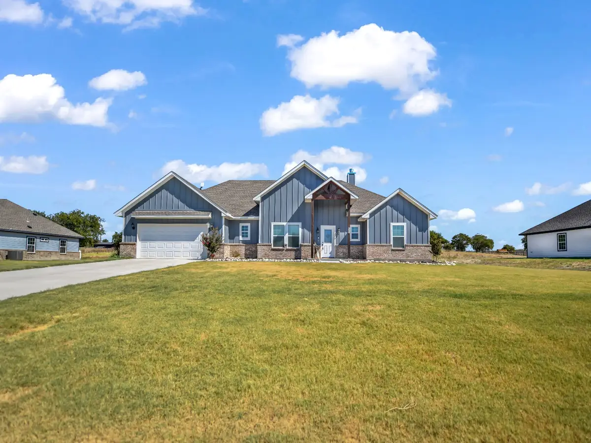 1017 Don Eve Court, Azle, TX 76020 - #1