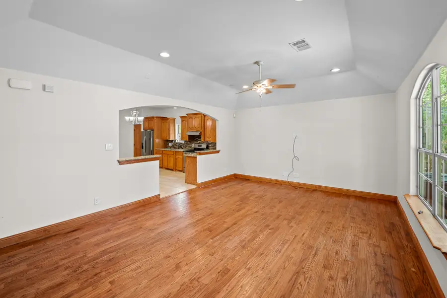 1201 S Sargent Street, Fort Worth, TX 76105 - #2