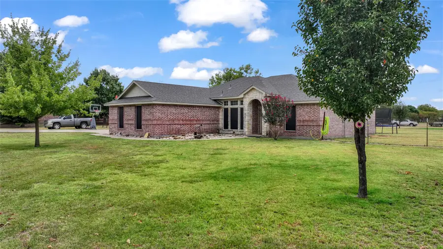 108 Butternut Court, Weatherford, TX 76088 - #2