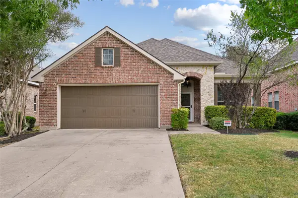 6918 Belteau Lane, Dallas, TX 75227
