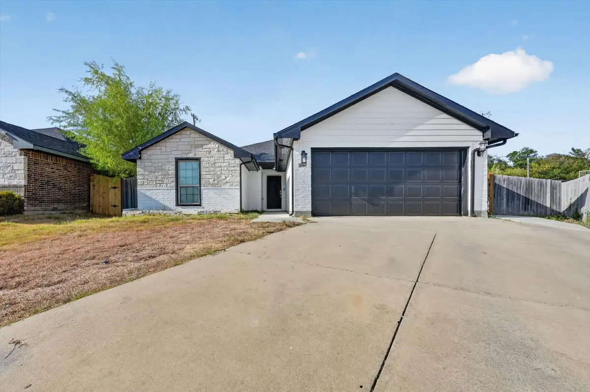 2365 Old Leonard Street, Fort Worth, TX 76119 - #1