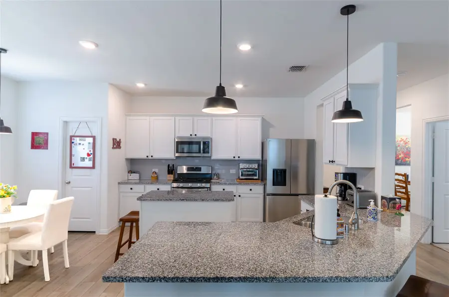 528 Sycamore Drive, Princeton, TX 75407 - #3