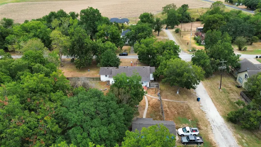301 SE 5th Street, Kerens, TX 75144 - #2