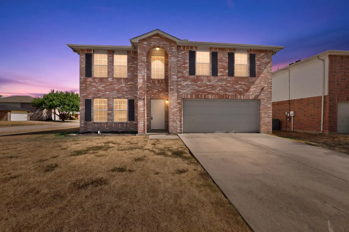 3040 Clemente Drive, Grand Prairie, TX 75052 - #1