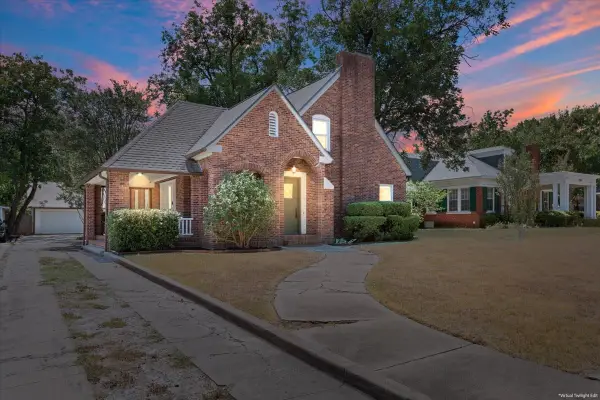 2122 Colcord Avenue, Waco, TX 76707