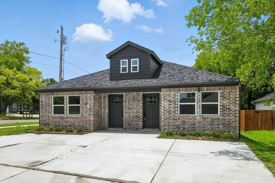3206 Sayle Street #101 & 102, Greenville, TX 75401 - #2