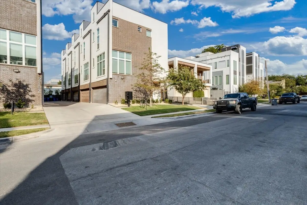 2038 N Prairie Avenue #104, Dallas, TX 75204 - #1