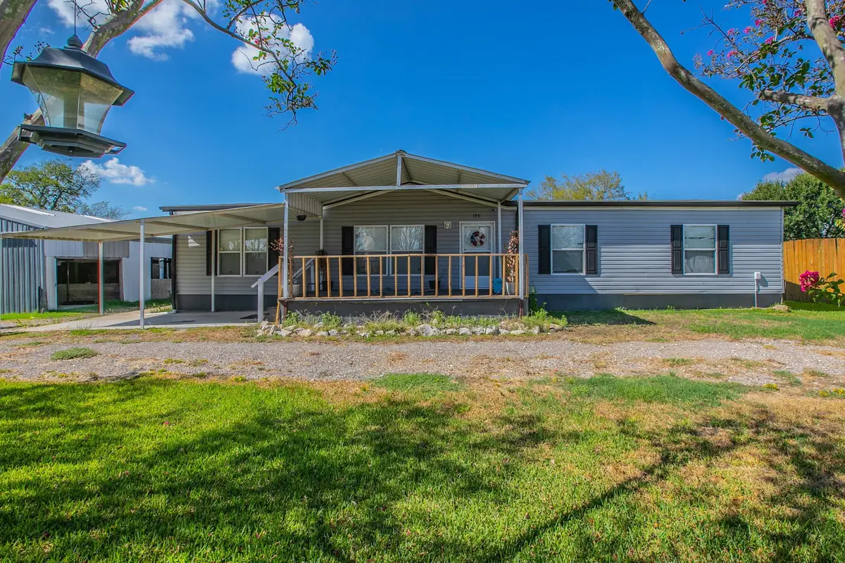 103 Elm Street, Donie, TX 75838 - #1
