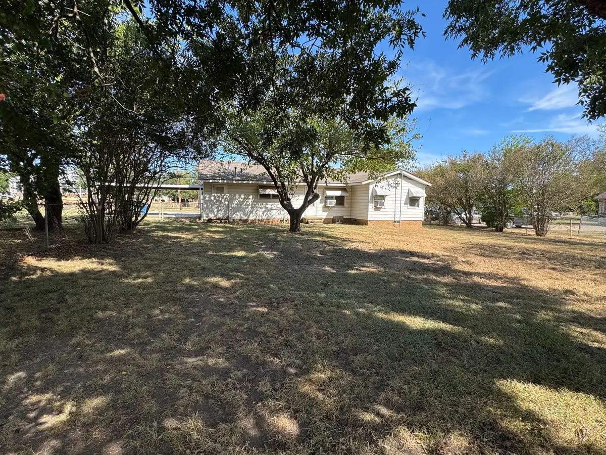 401 N Terry Street, Malakoff, TX 75148 - #1
