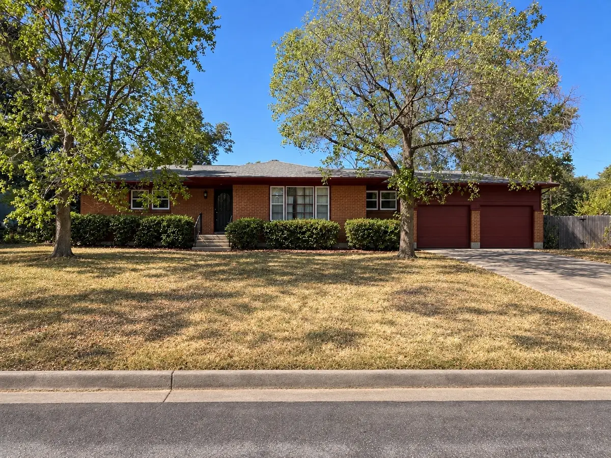 3825 Cornish Avenue, Fort Worth, TX 76133 - #1