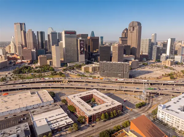 2502 Live Oak Street #329, Dallas, TX 75204