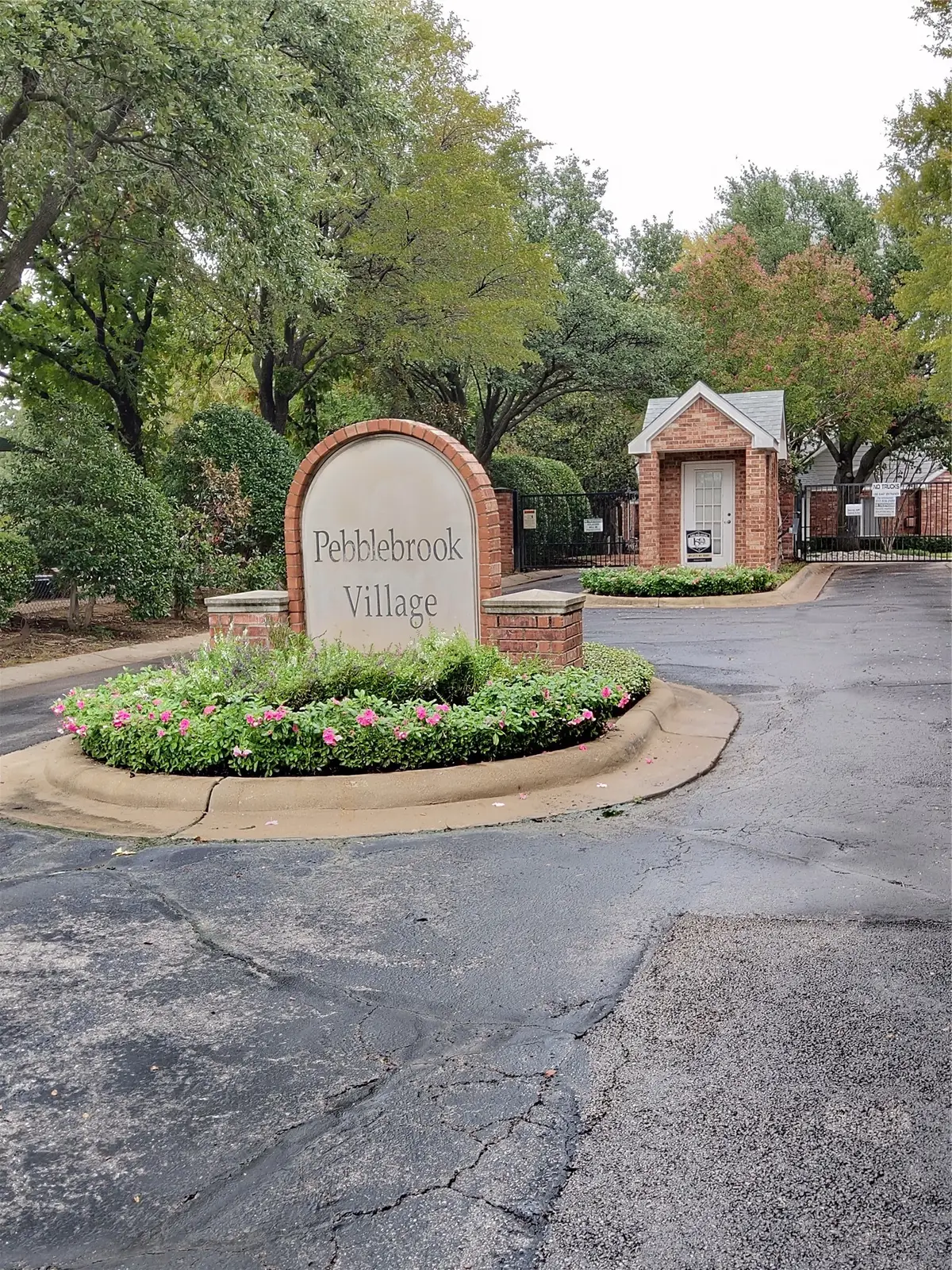 918 Bridges Drive, Arlington, TX 76012 - #1