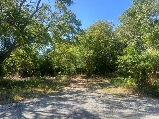 276 Castle Drive, Pottsboro, TX 75076 - #1