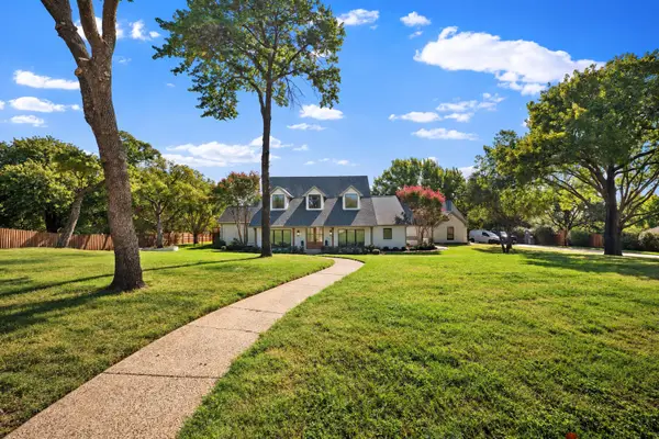 1042 Diamond Boulevard, Southlake, TX 76092