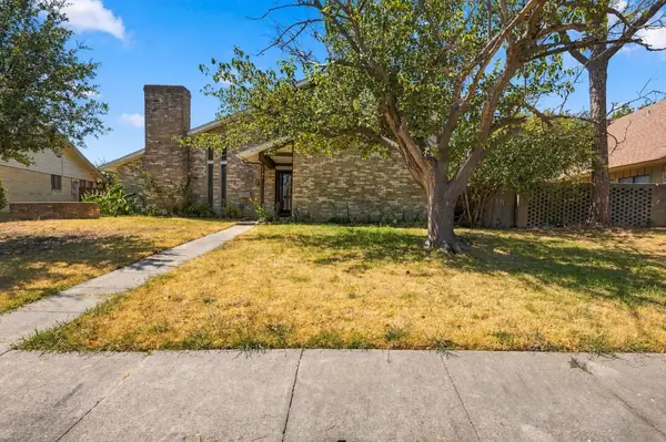 2721 Vancouver Street, Irving, TX 75062