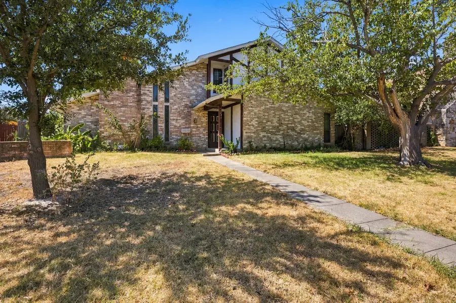 2721 Vancouver Street, Irving, TX 75062 - #2
