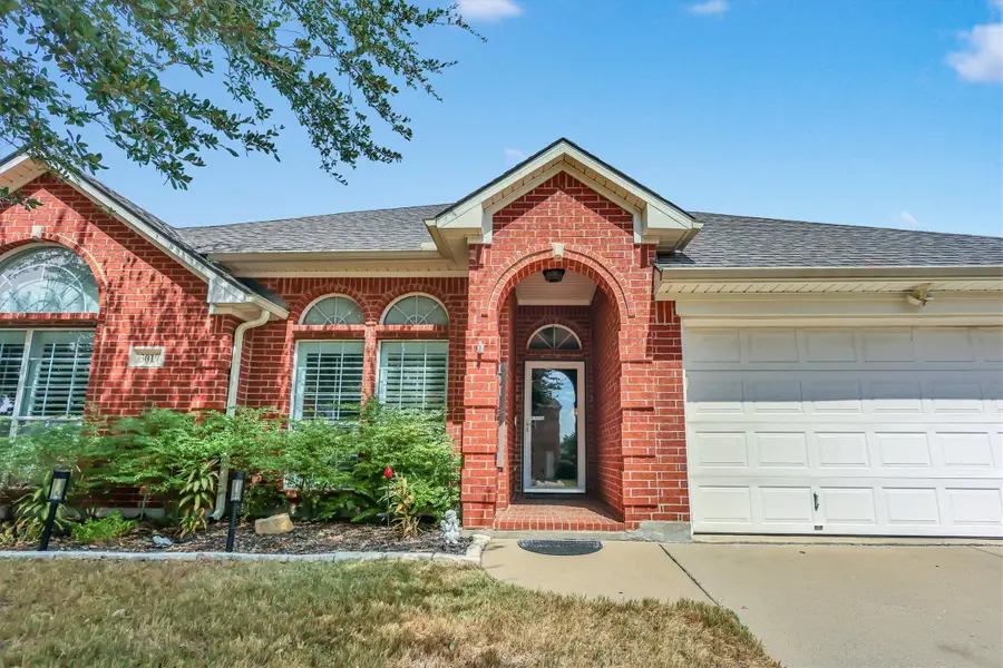 3019 Churchill Downs, Irving, TX 75060 - #3