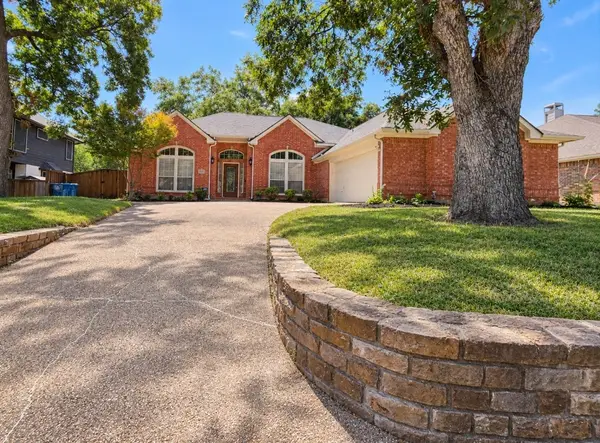 4213 Pecan Grove Lane, Rowlett, TX 75088
