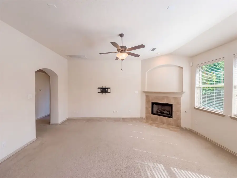 8152 Black Sumac Drive, Fort Worth, TX 76131 - #3