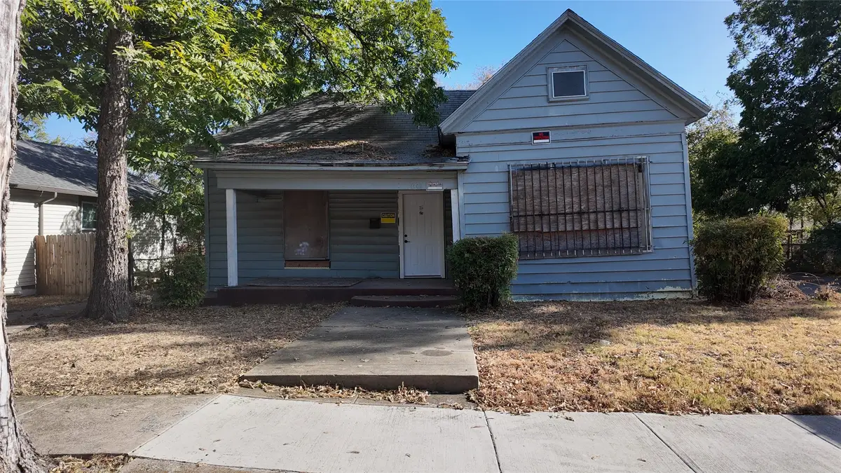 1102 E Terrell Avenue, Fort Worth, TX 76104 - #1