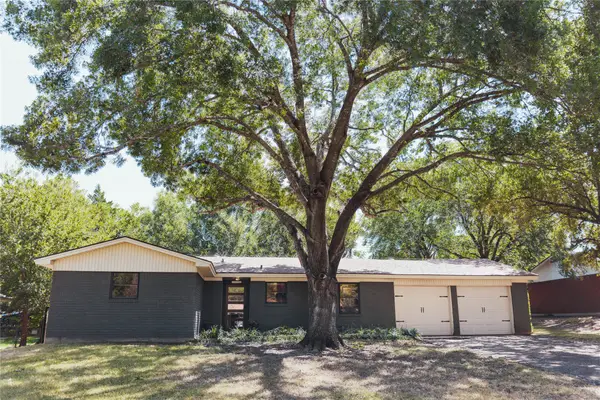 8812 Panther Drive, Woodway, TX 76712