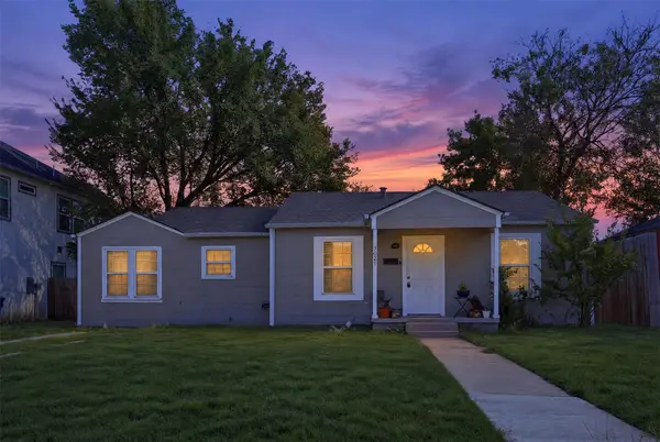 3821 Winfield Avenue, Fort Worth, TX 76109