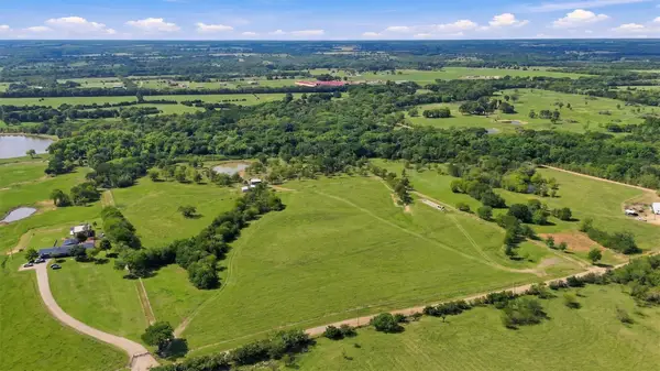 000 Cr 1245, Savoy, TX 75479