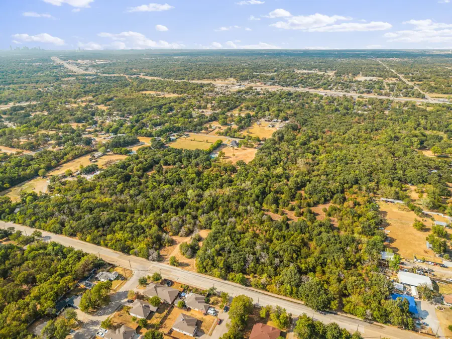 19 No Name Street, Dallas, TX 75217 - #2
