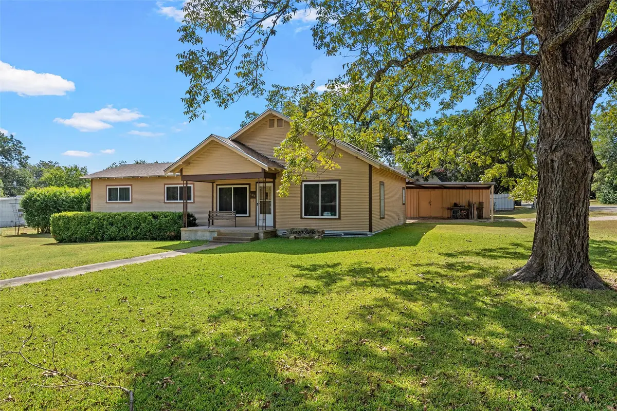 1314 W 9th Street, Clifton, TX 76634 - #1