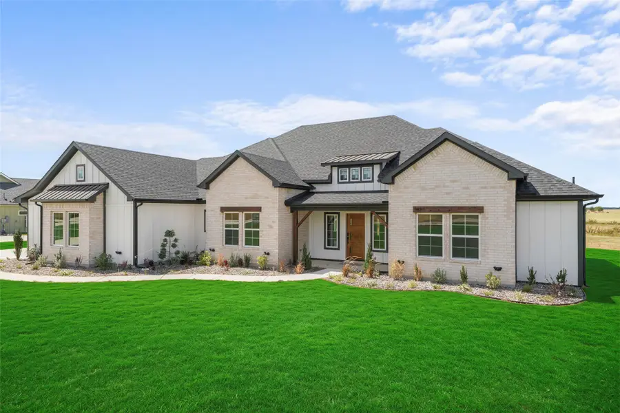 1054 Dixie Estates Way, Whitesboro, TX 76273 - #2