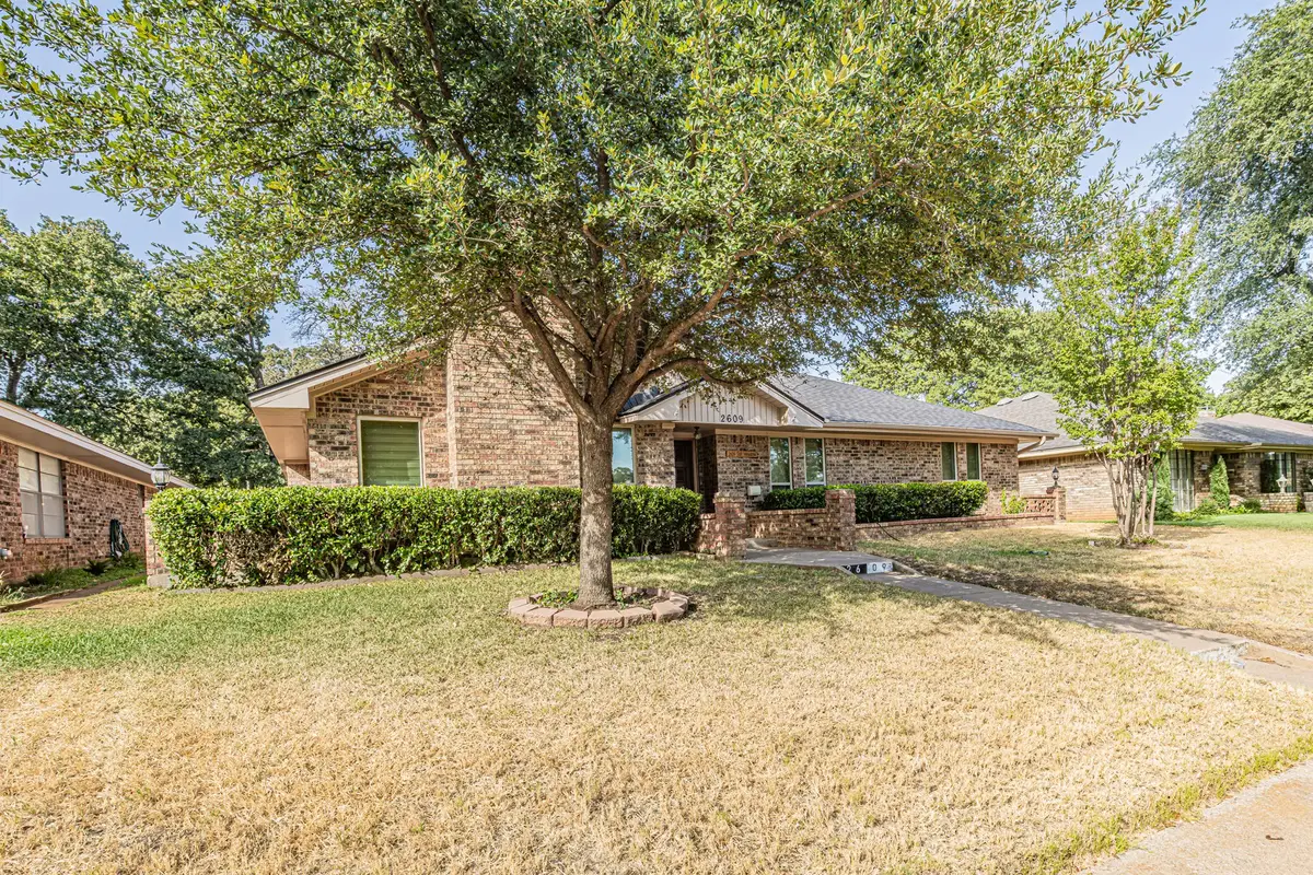 2609 Still Meadow Road, Irving, TX 75060 - #1