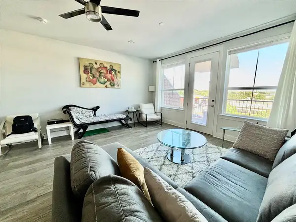 251 S Mill Street #340, Lewisville, TX 75057