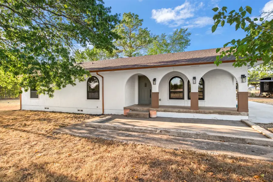 360 Rockett Lane, Pecan Hill, TX 75154 - #2