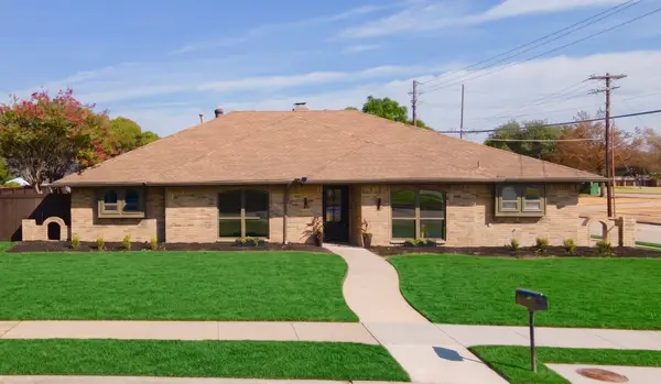 2701 Crow Valley Trail, Plano, TX 75023