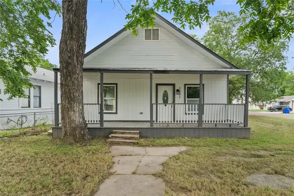 1601 N 11th Street, Waco, TX 76707