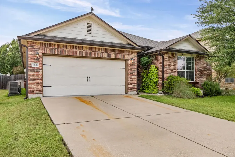 6621 Burling Street, Waco, TX 76712 - #3