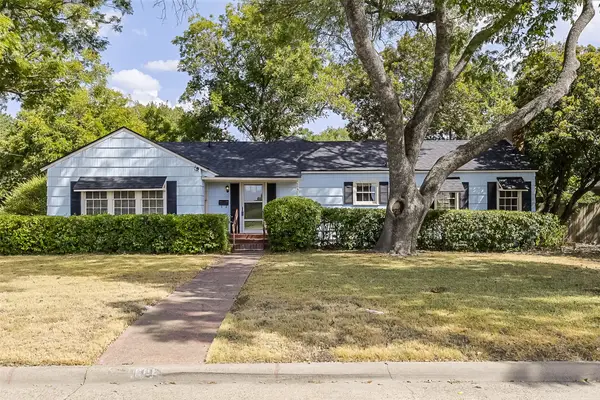 606 Bryson Street, Waxahachie, TX 75165