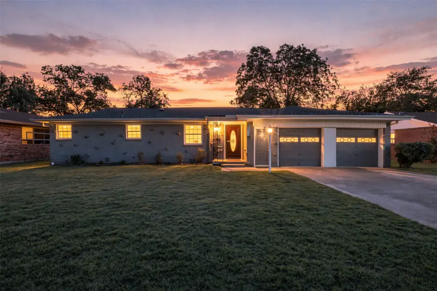 5012 Ira Street, Haltom City, TX 76117 - #2