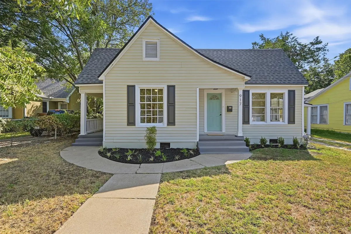 917 N Woods Street, Sherman, TX 75092 - #1