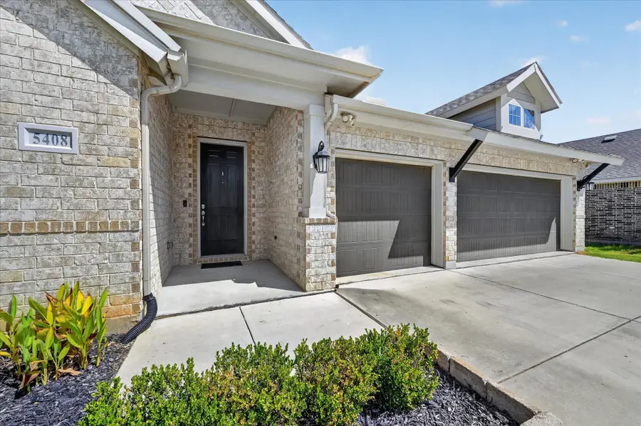 5408 High Pointe Drive, Haltom City, TX 76137 - #2