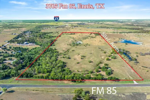 3765 Fm 85, Ennis, TX 75119